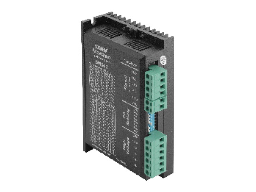 DM556S